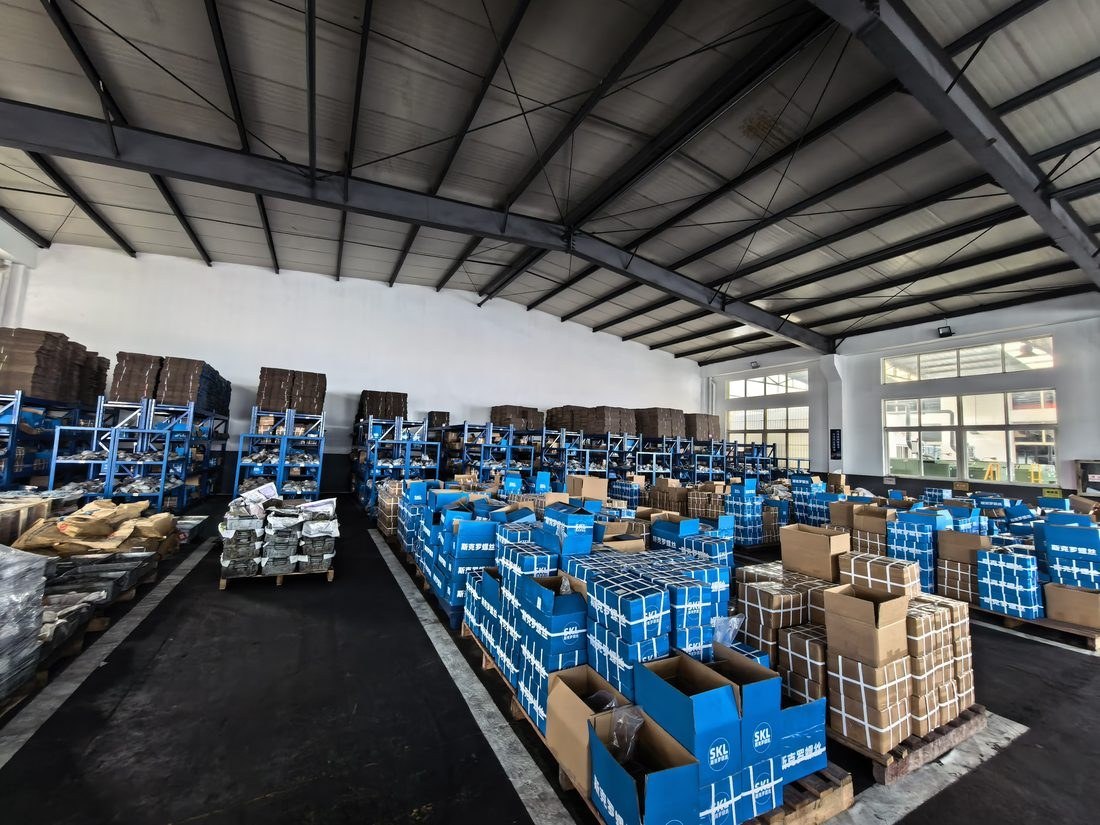 螺丝分袋和标签配套相关产品或工作场景
