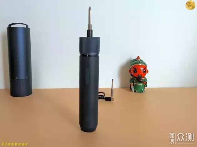 机身与前端角度