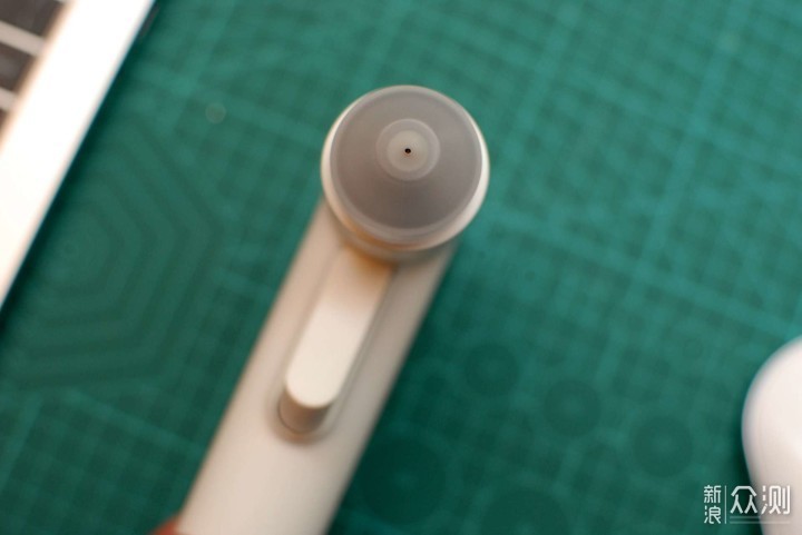 机身前端角度